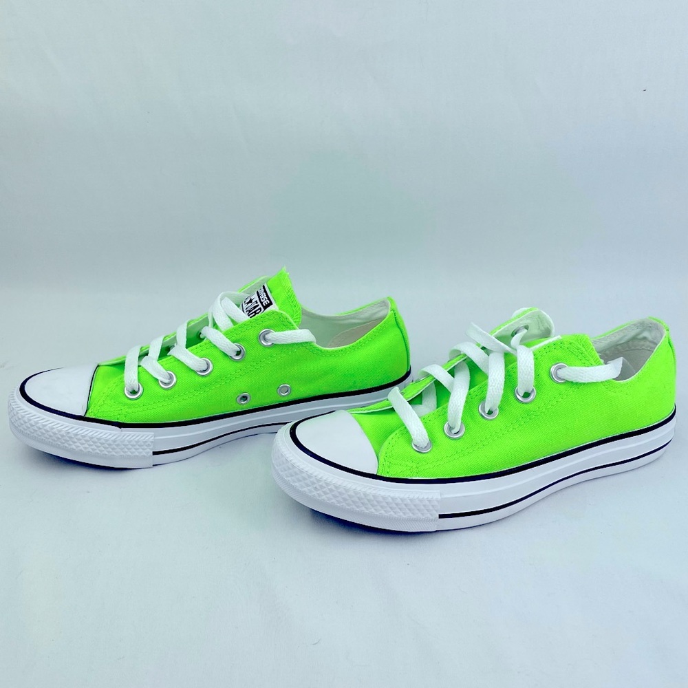 Bright neon lime green lo top converse